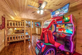 Luxury Cabin-Amazing Location-Arcade-Firepit-Pool